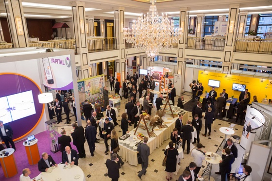 Markus Rieker: Teil der Messe Retail World ist unser Standkonzept des vernetzten Ladens.